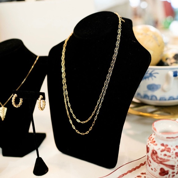 Meet your Posher, Bethany - Picture 2 of 16